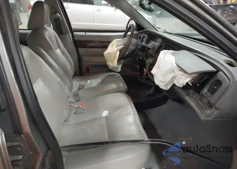 2004 Mercury Grand Marquis Ls z USA, uszkodzony, nr VIN 2MEFM75WX4X691340